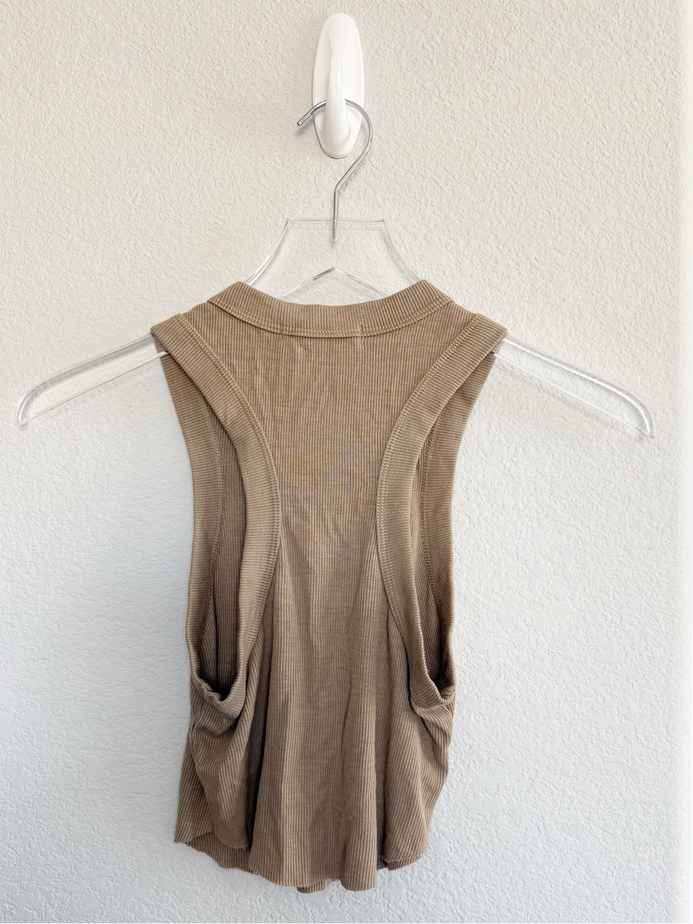 Joah Brown Body Tank Ribbed Cropped Tank Top in Beige - Picture 3 of 8